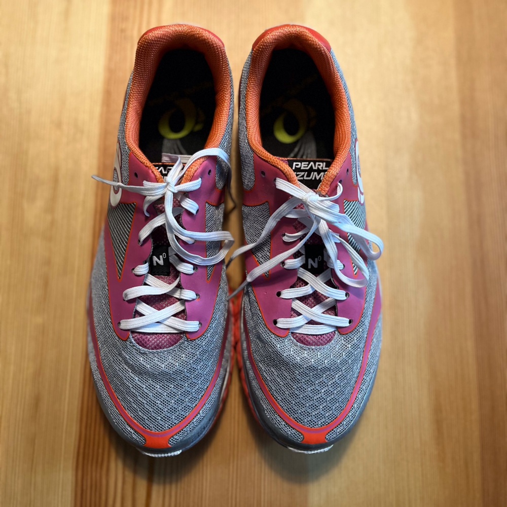Pearl Izumi E:Motion Road Running Shoes Women’s 10